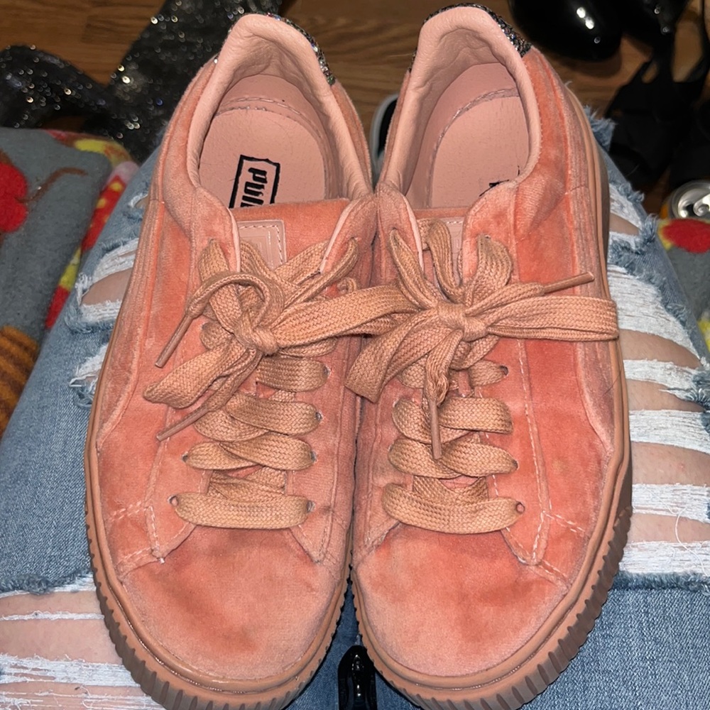 puma velvet shoes